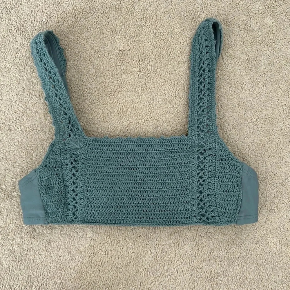 Hula honey crocheted blue bikini top XS